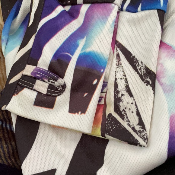 Volcom white multicolor nimbus ski boarding shirt vigor crew-SZ S - Picture 11 of 11